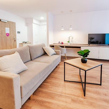 Апартаменты Vacationclub - Jantaris Apartament A 42 Мельно Экстерьер фото